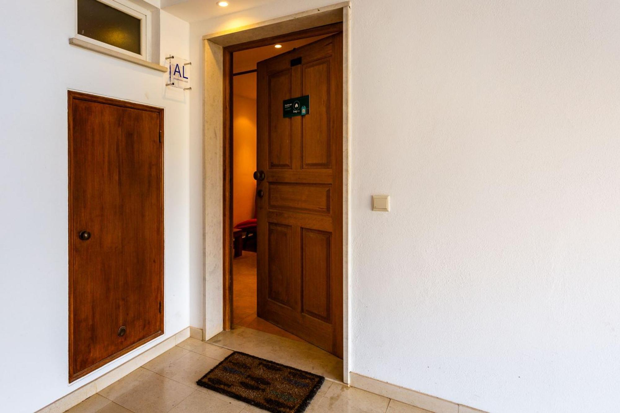 קבאנס דה טאבירה Golden 1 Bdr Flat W/ Balcony & Pool By Lovelystay מראה חיצוני תמונה